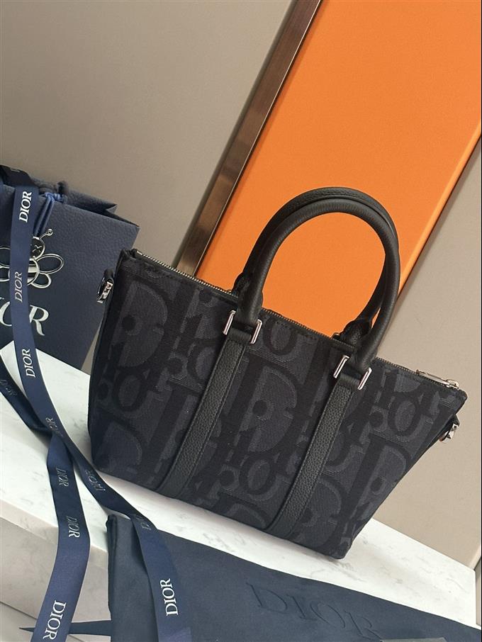 2025228Y 550P20314666